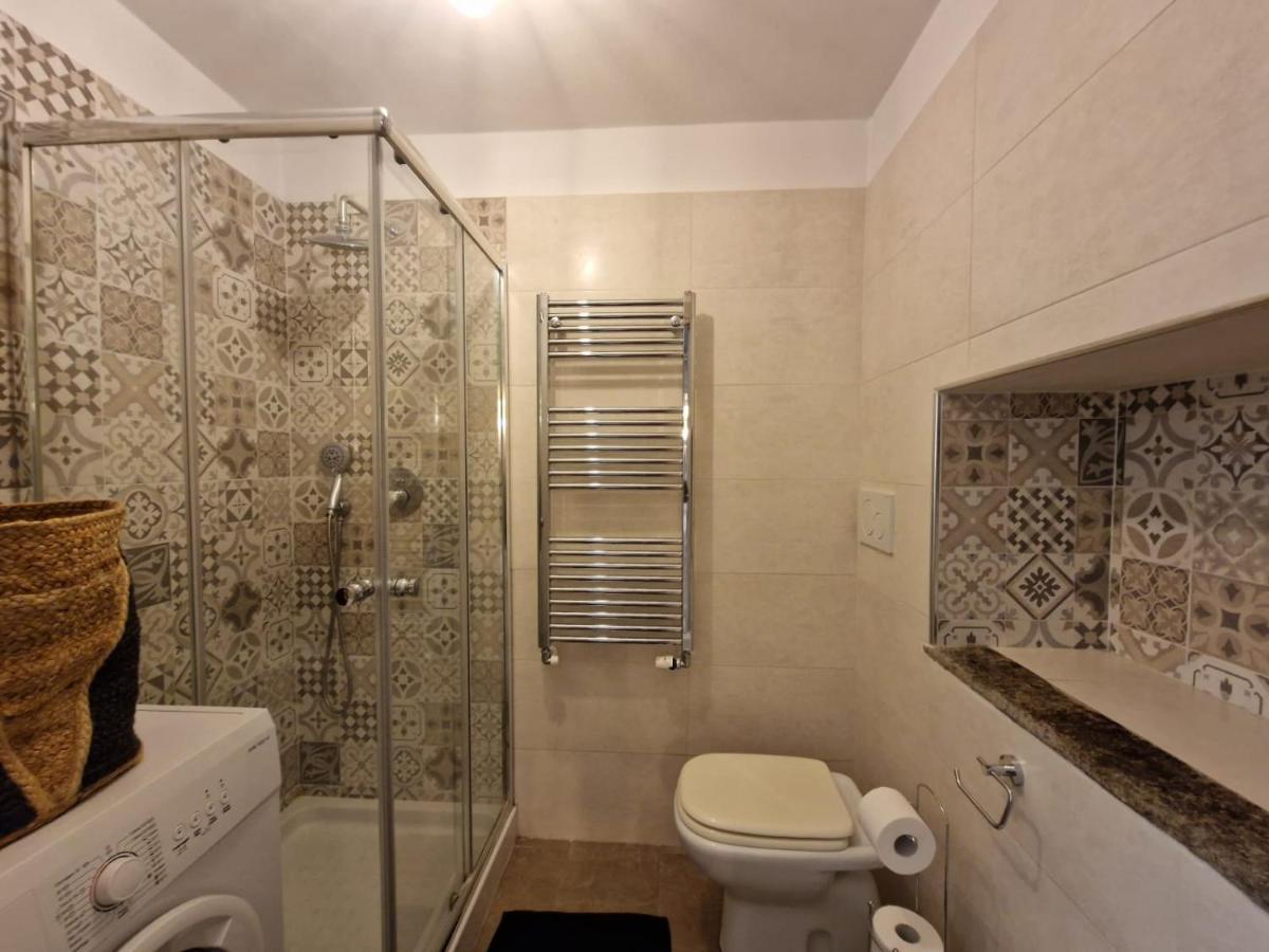 Apartamento Regina Milano In Porta Romana 2 - Sky Tv, Wifi E Breakfast Box Exterior foto