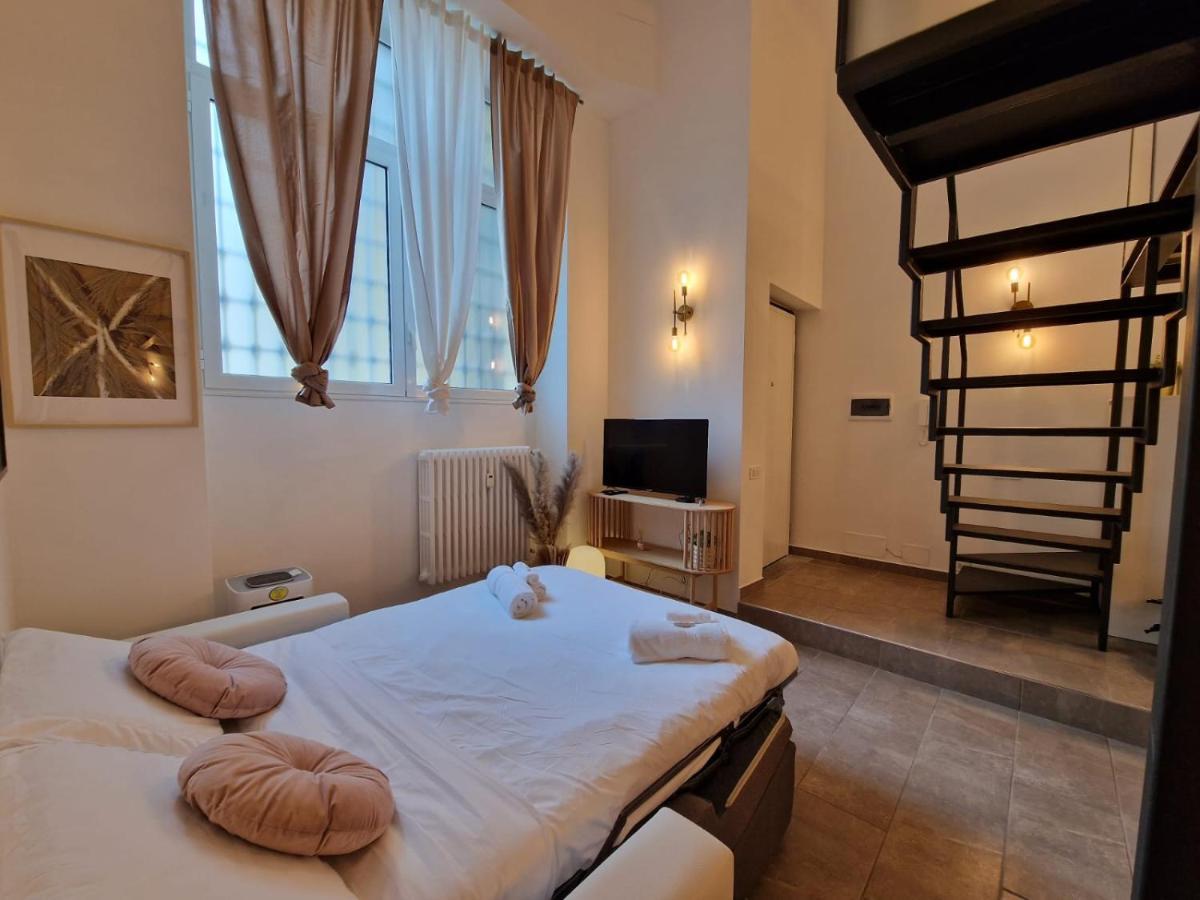 Apartamento Regina Milano In Porta Romana 2 - Sky Tv, Wifi E Breakfast Box Exterior foto