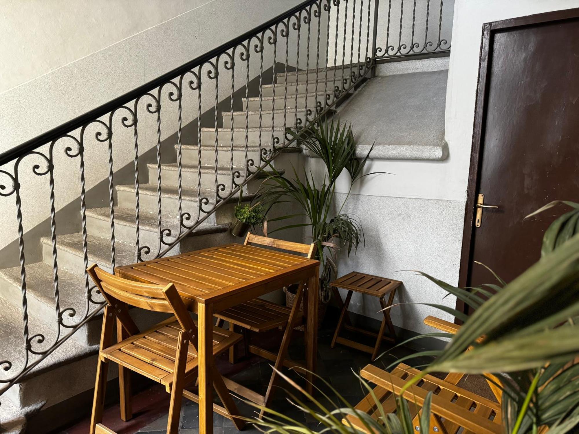 Apartamento Regina Milano In Porta Romana 2 - Sky Tv, Wifi E Breakfast Box Exterior foto
